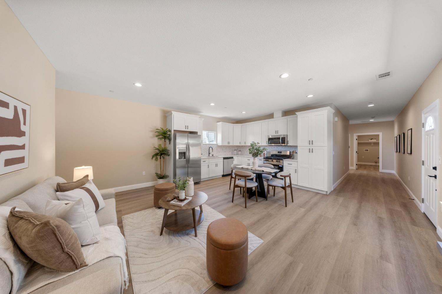 821 Nevada St, Manteca, CA 95337