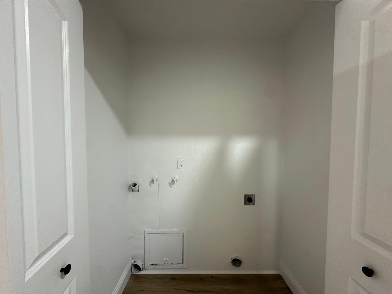 13000 Lorenzo Ct, Hickman, CA 95323