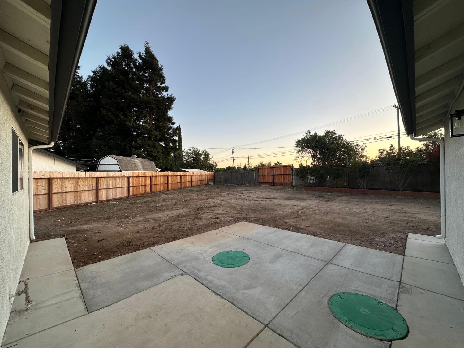 13000 Lorenzo Ct, Hickman, CA 95323