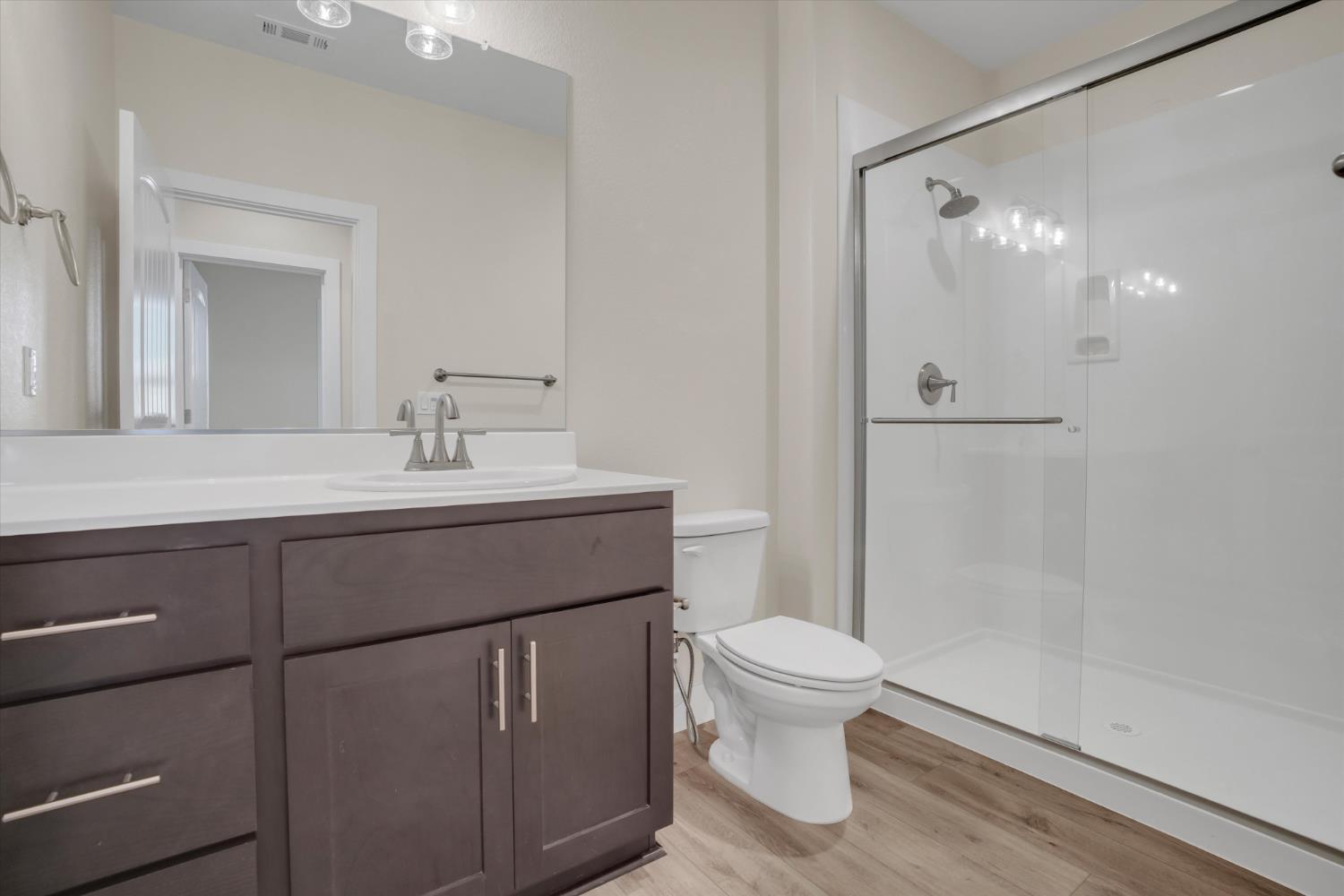 1898 Sanza Rd, Manteca, CA 95337