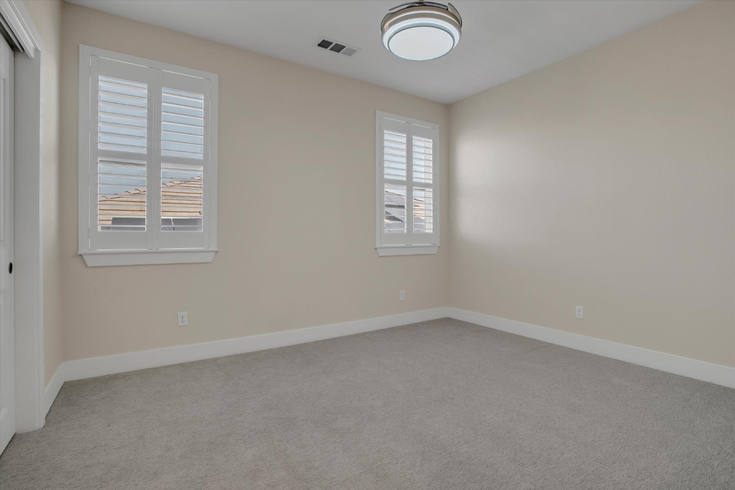 1898 Sanza Rd, Manteca, CA 95337