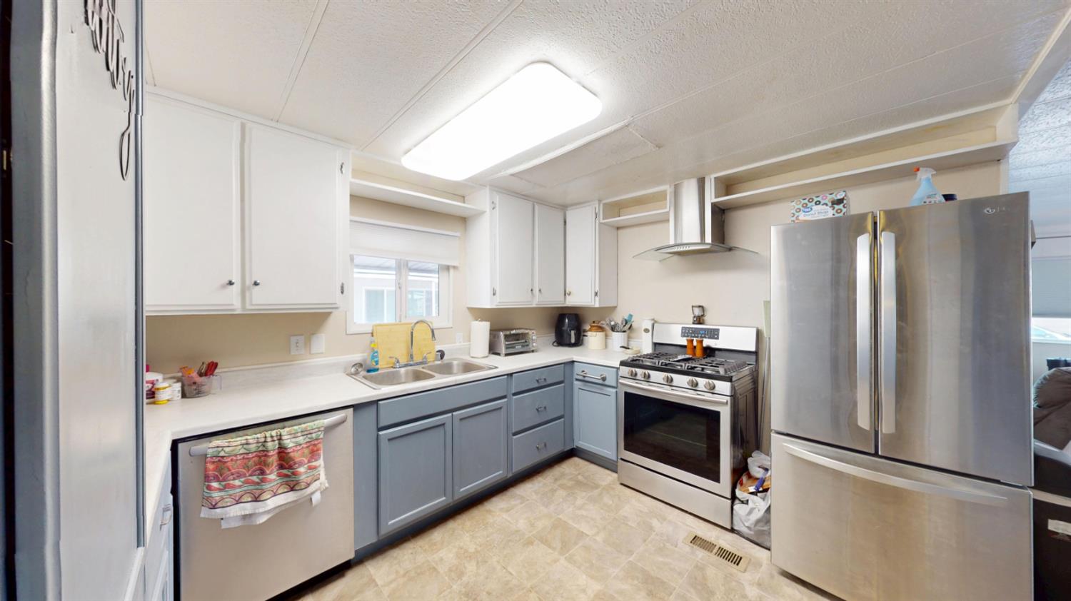 4125 McHenry Ave #18, Modesto, CA 95356