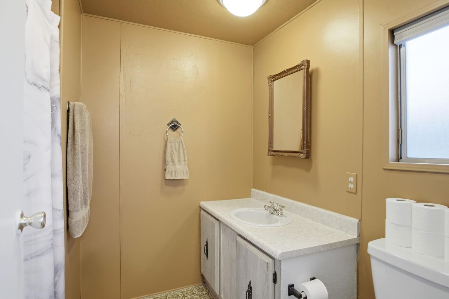 1400 Meredith Ave #55, Gustine, CA 95322