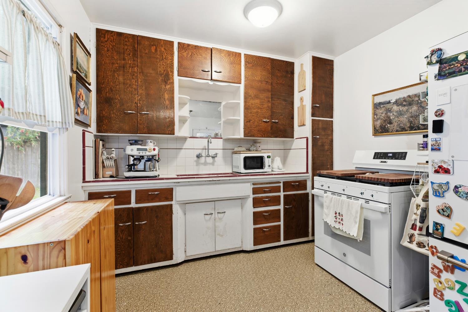 1420 California Ave, Turlock, CA 95380