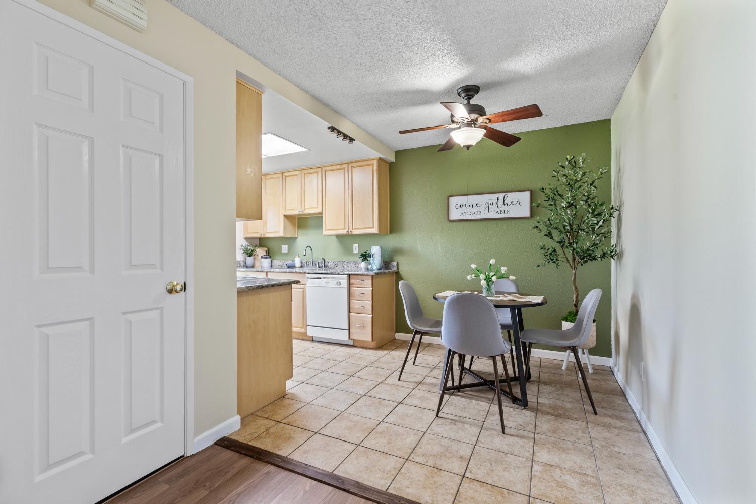 1313 Floyd Ave #179, Modesto, CA 95355