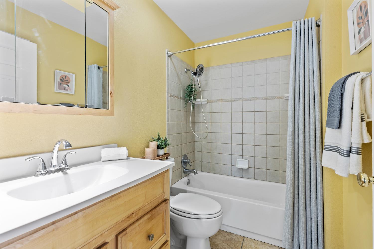 1313 Floyd Ave #179, Modesto, CA 95355