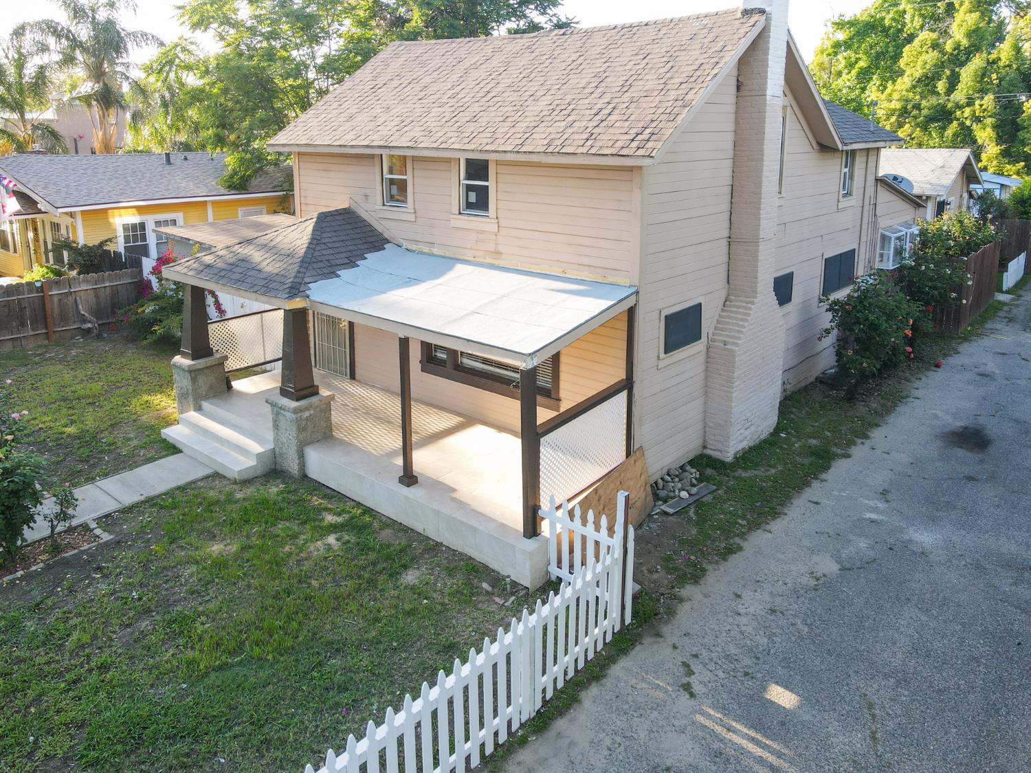 123 Almond Ave, Modesto, CA 95354