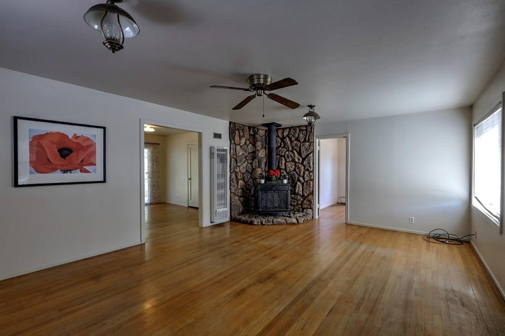 1405 Teresa St, Modesto, CA 95350