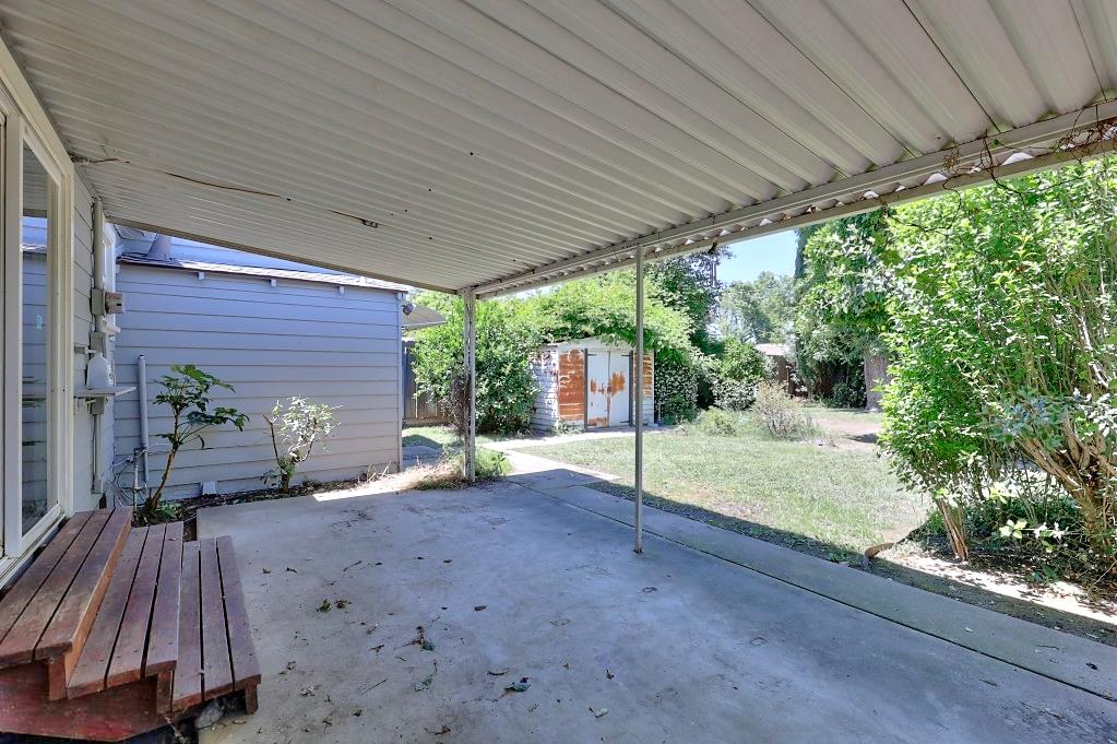 1405 Teresa St, Modesto, CA 95350