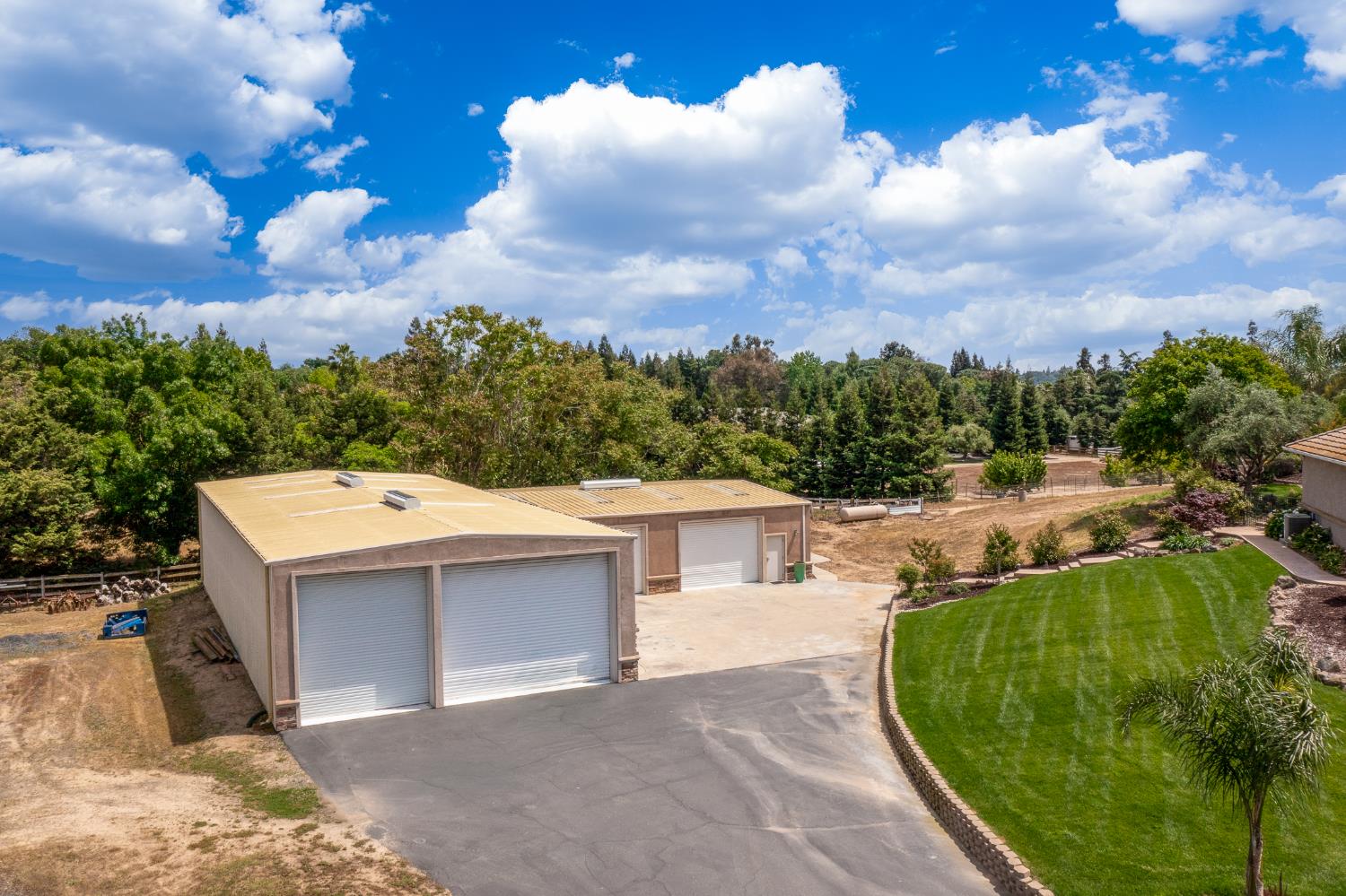 10714 Amerine Ln, Oakdale, CA 95361