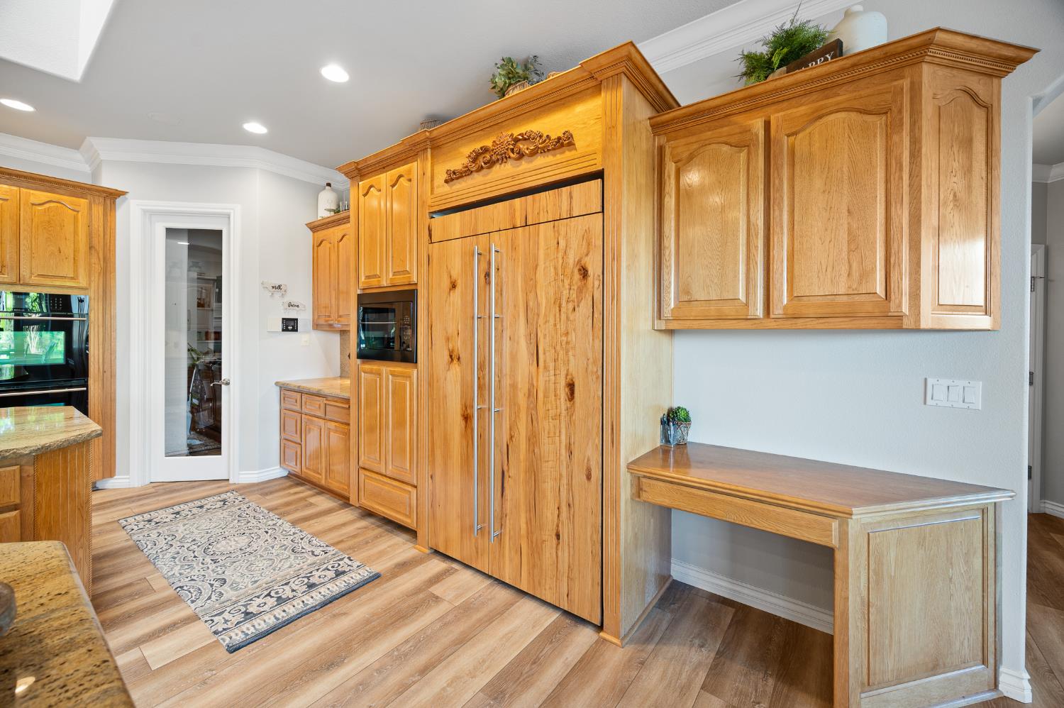 10714 Amerine Ln, Oakdale, CA 95361