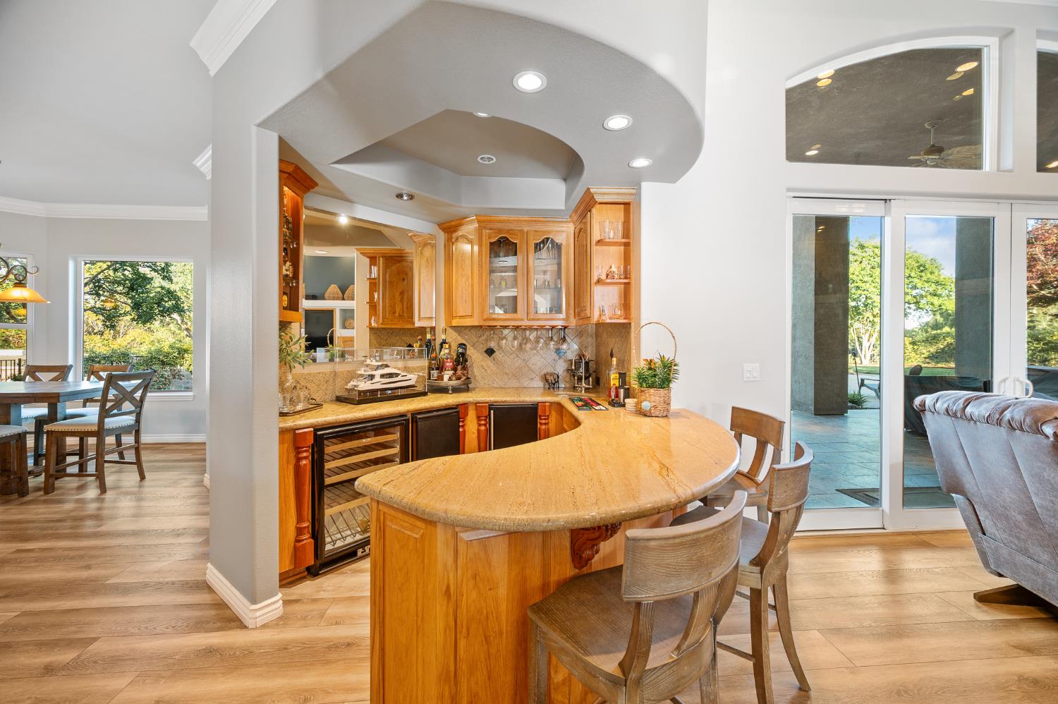 10714 Amerine Ln, Oakdale, CA 95361