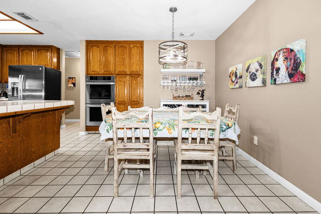 1934 Pontiac St, Oakdale, CA 95361