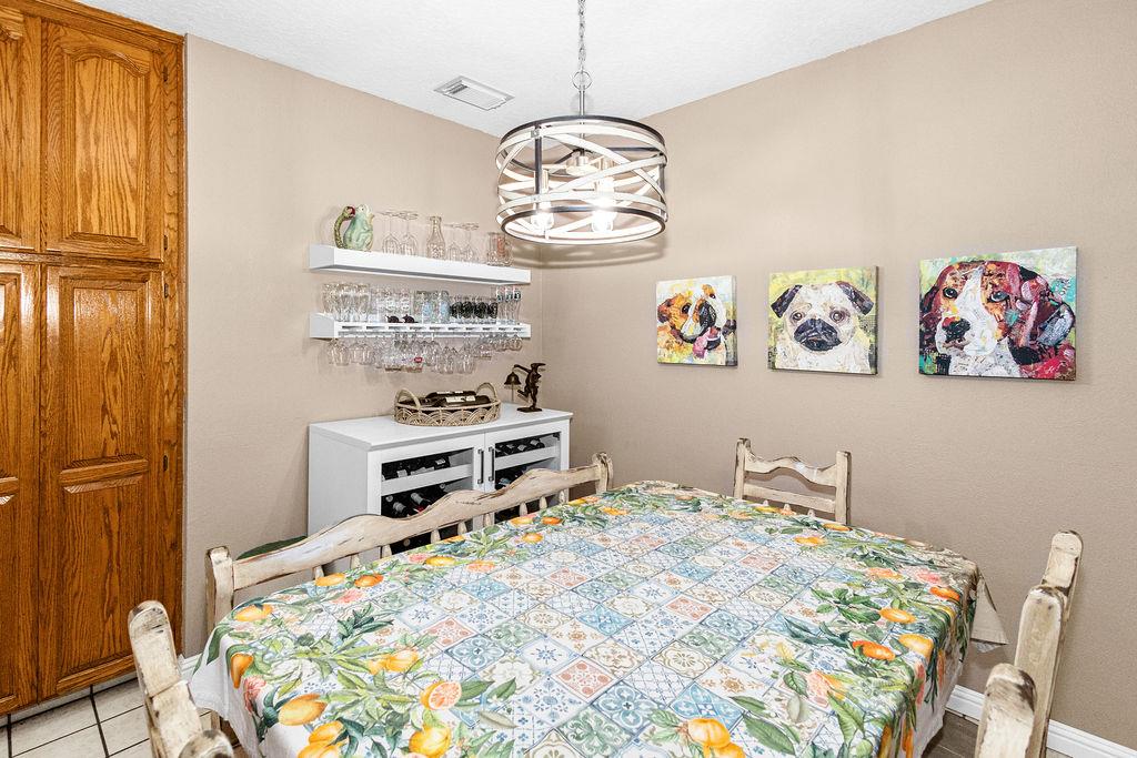 1934 Pontiac St, Oakdale, CA 95361