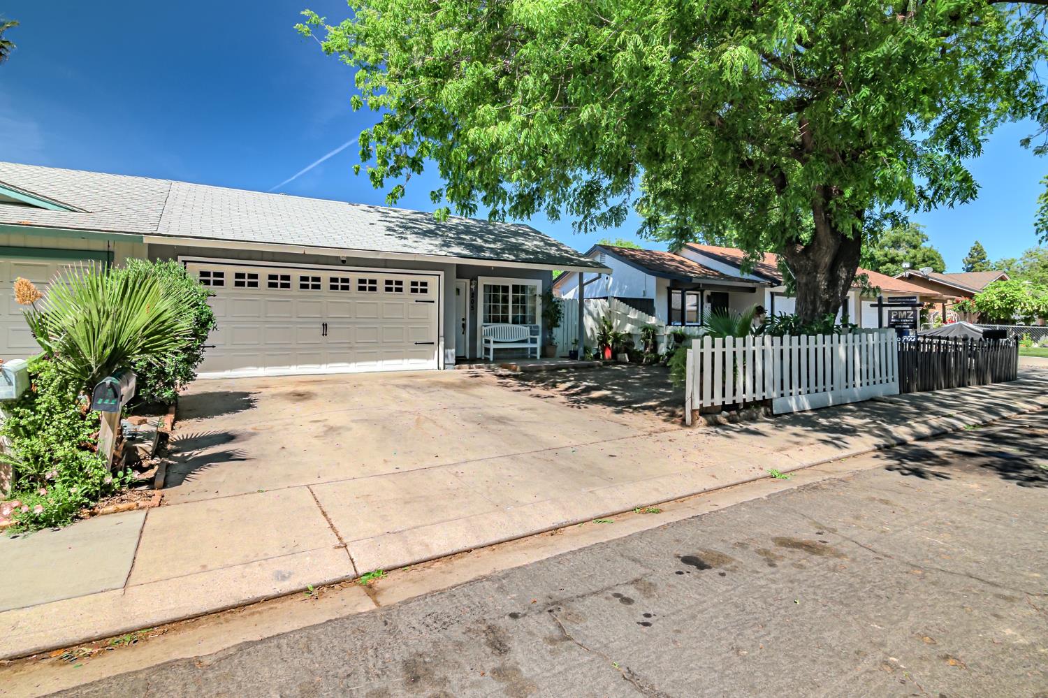 205 Carmillita Way, Modesto, CA 95354