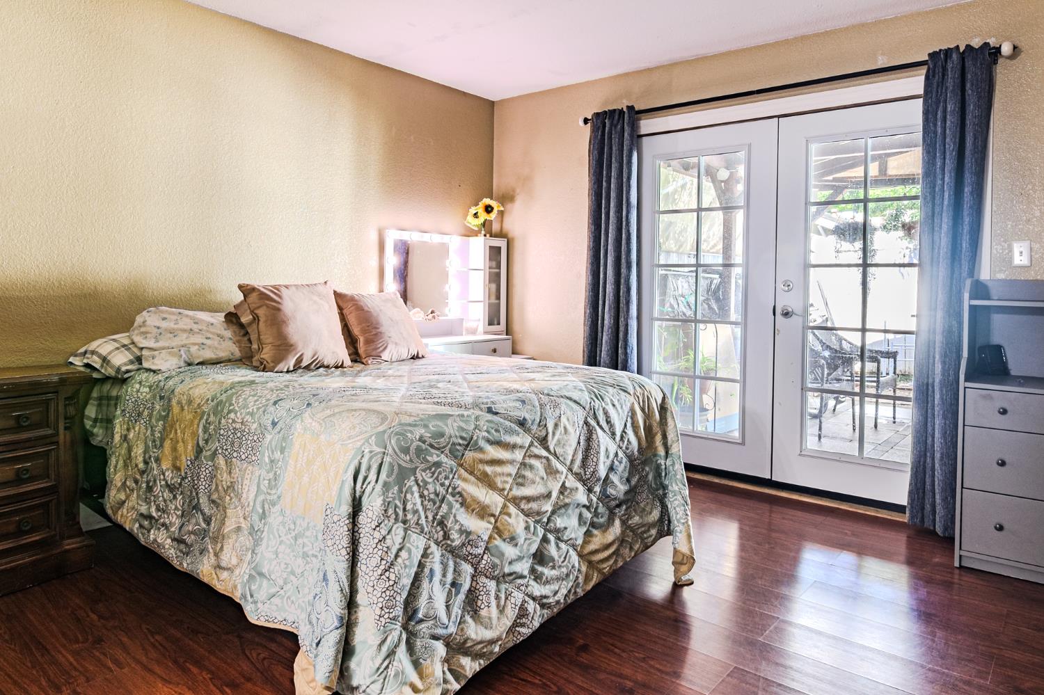 205 Carmillita Way, Modesto, CA 95354