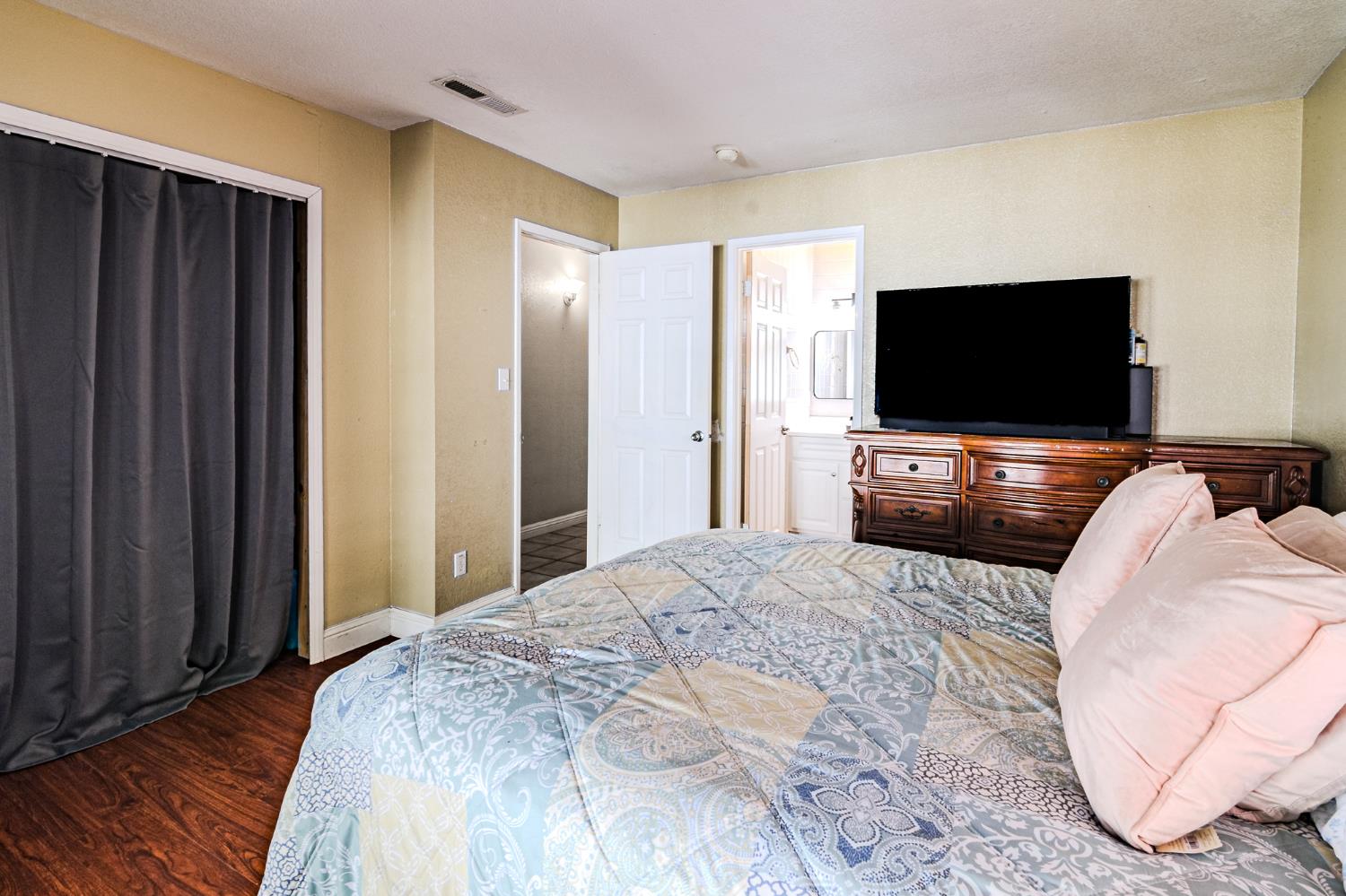 205 Carmillita Way, Modesto, CA 95354