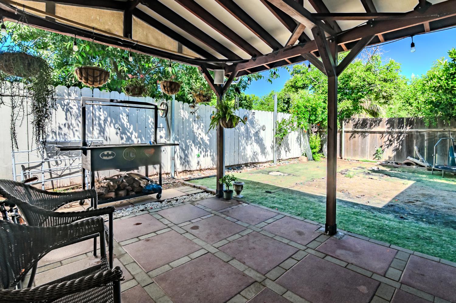 205 Carmillita Way, Modesto, CA 95354