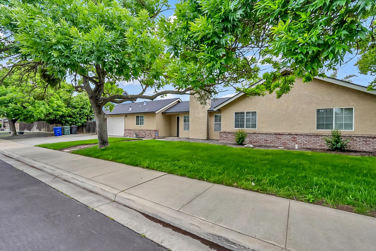 2145 Northridge Dr, Modesto, CA 95350