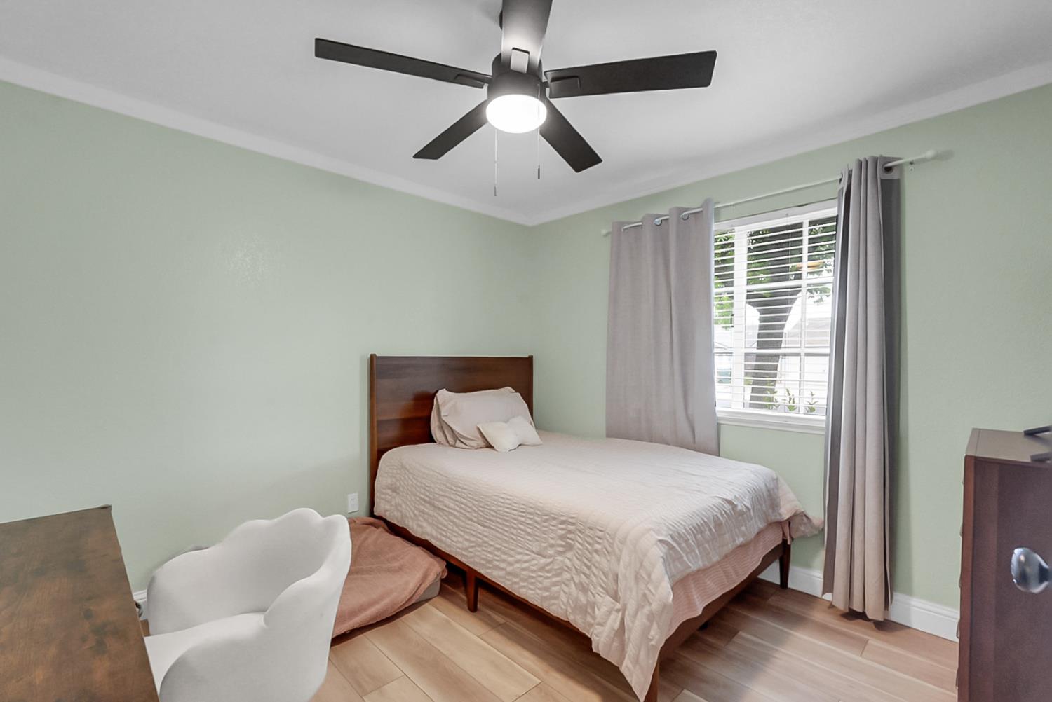 2145 Northridge Dr, Modesto, CA 95350