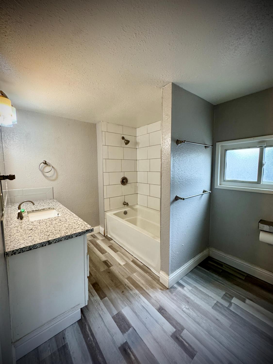 522 Wolfe Ave, Turlock, CA 95380