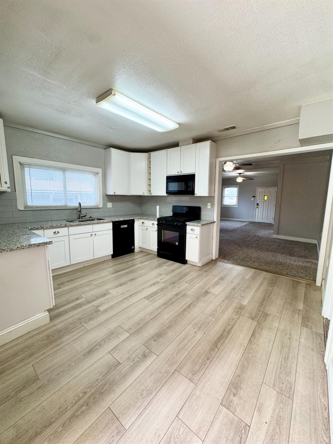 522 Wolfe Ave, Turlock, CA 95380