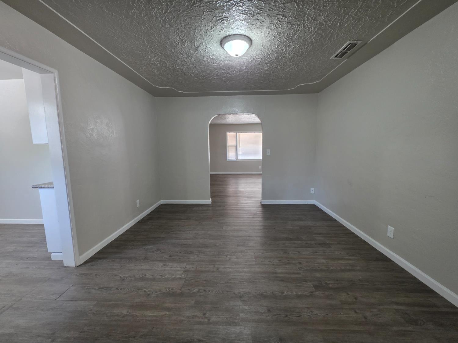 1416 Tully Rd, Modesto, CA 95350