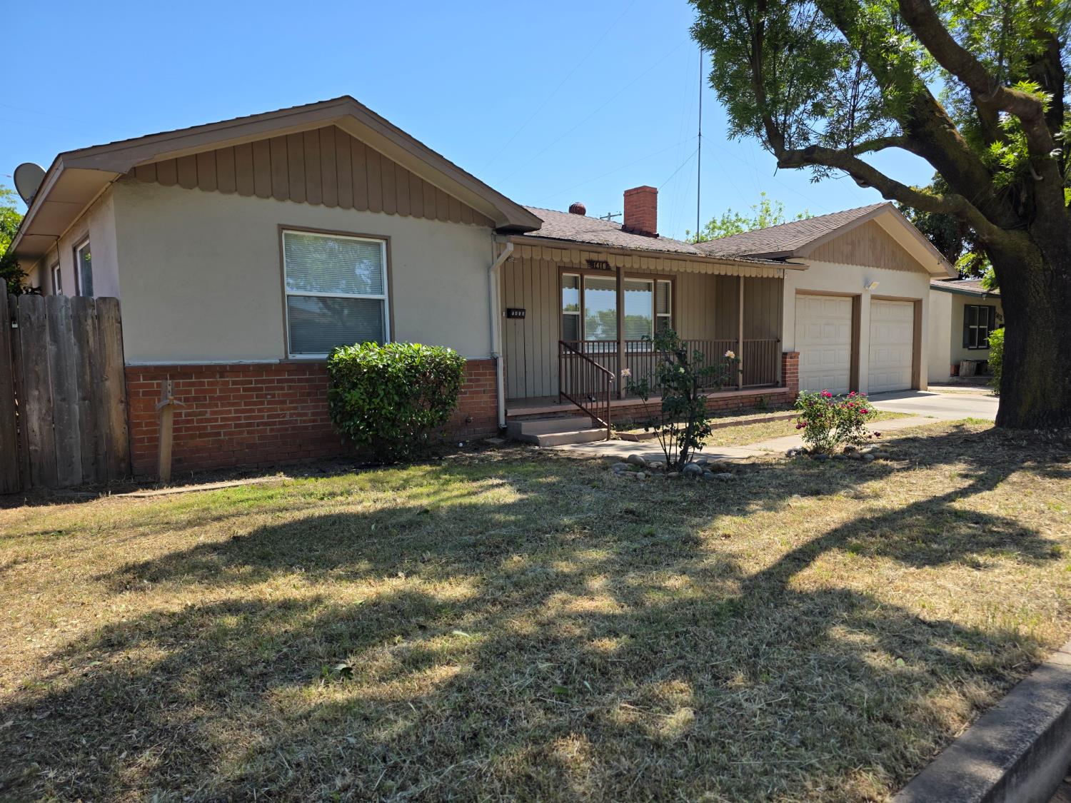 1416 Tully Rd, Modesto, CA 95350