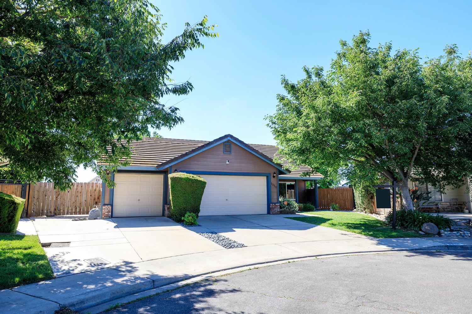 1336 NW Tranquil Ln, Ceres, CA 95307