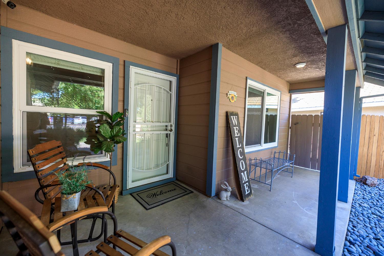 1336 NW Tranquil Ln, Ceres, CA 95307