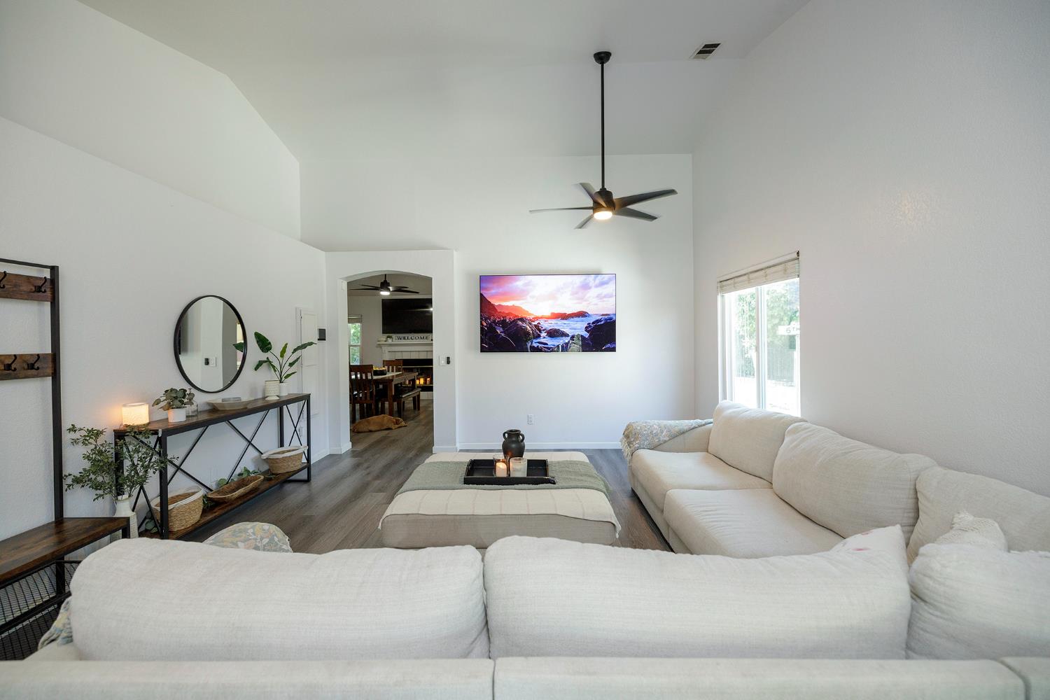 1336 NW Tranquil Ln, Ceres, CA 95307