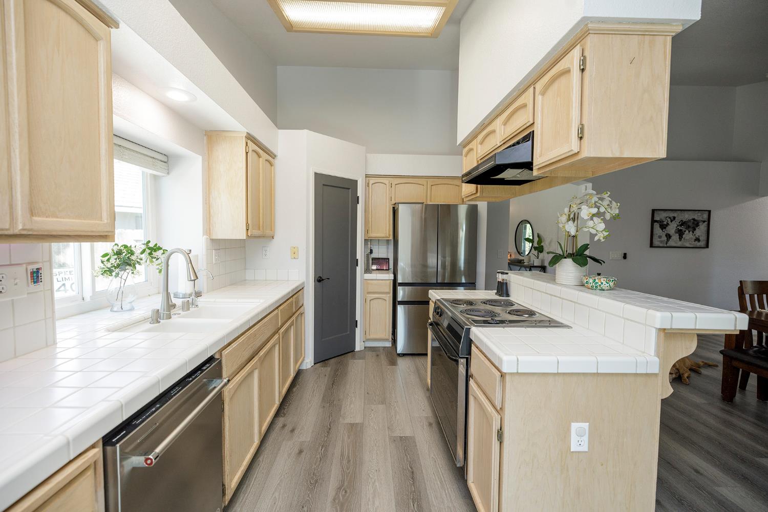 1336 NW Tranquil Ln, Ceres, CA 95307