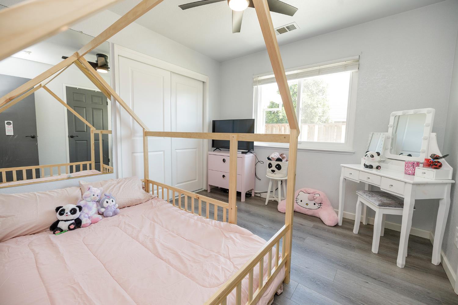 1336 NW Tranquil Ln, Ceres, CA 95307