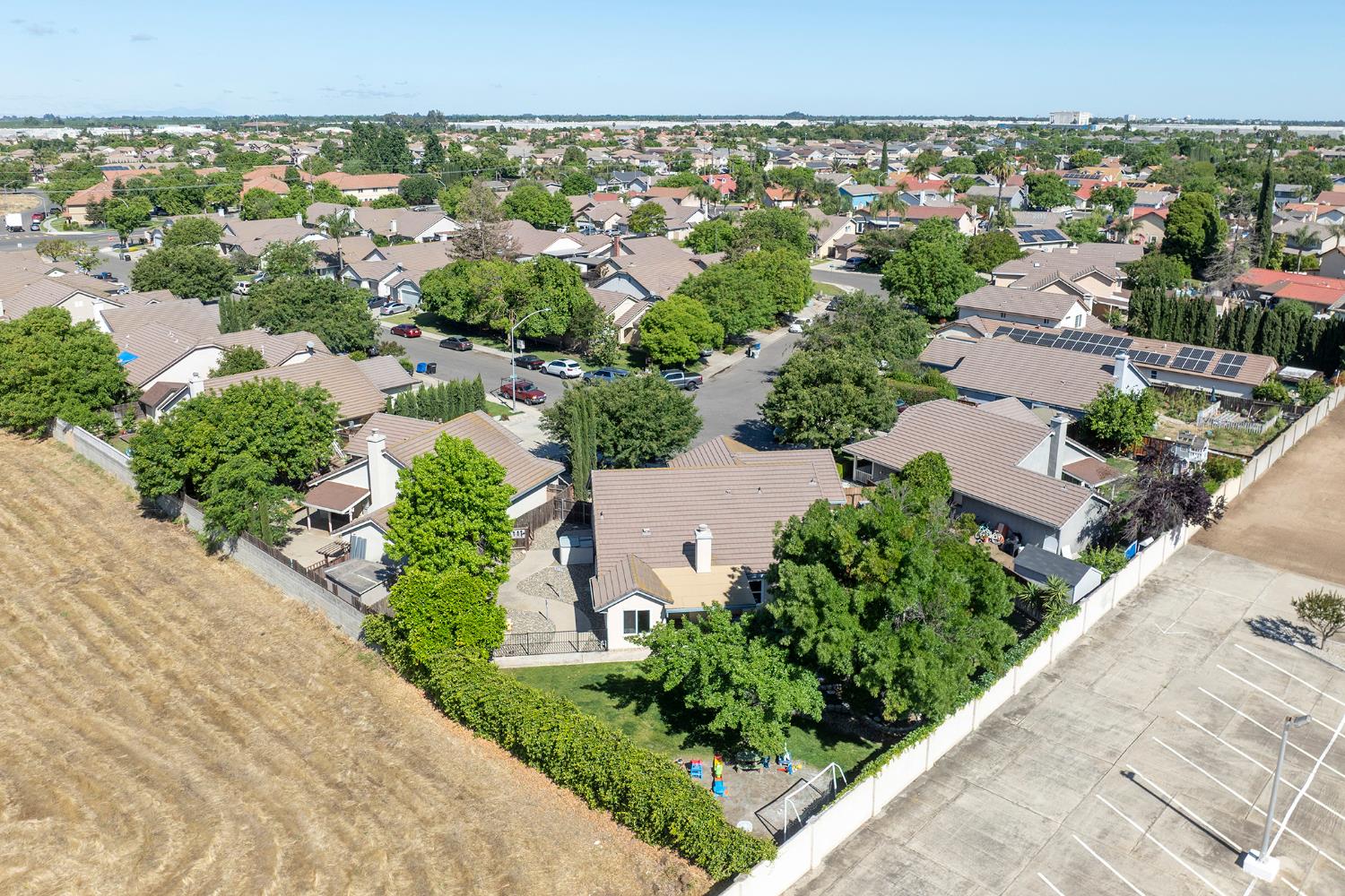 1336 NW Tranquil Ln, Ceres, CA 95307