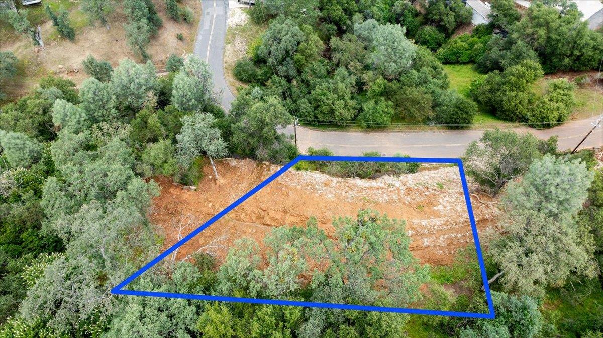 4756 Lakeshore Dr, Copperopolis, CA 95228