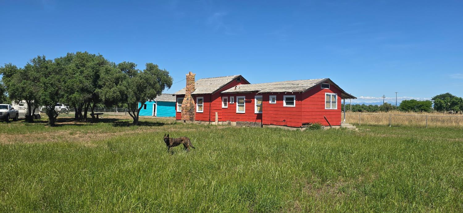 11315 Childs Ave, Le Grand, CA 95333