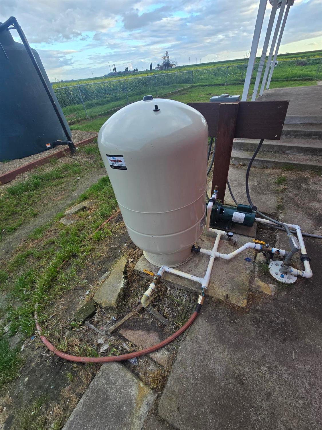 11315 Childs Ave, Le Grand, CA 95333