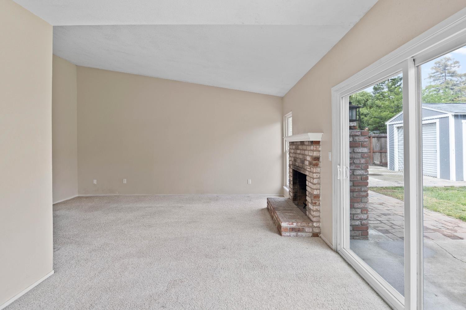 743 Range Ct, Manteca, CA 95336