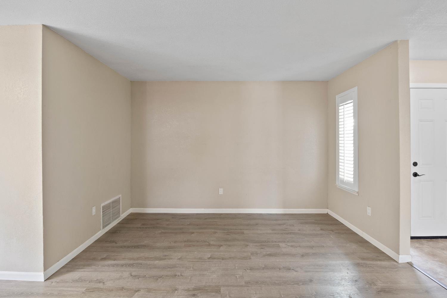 743 Range Ct, Manteca, CA 95336