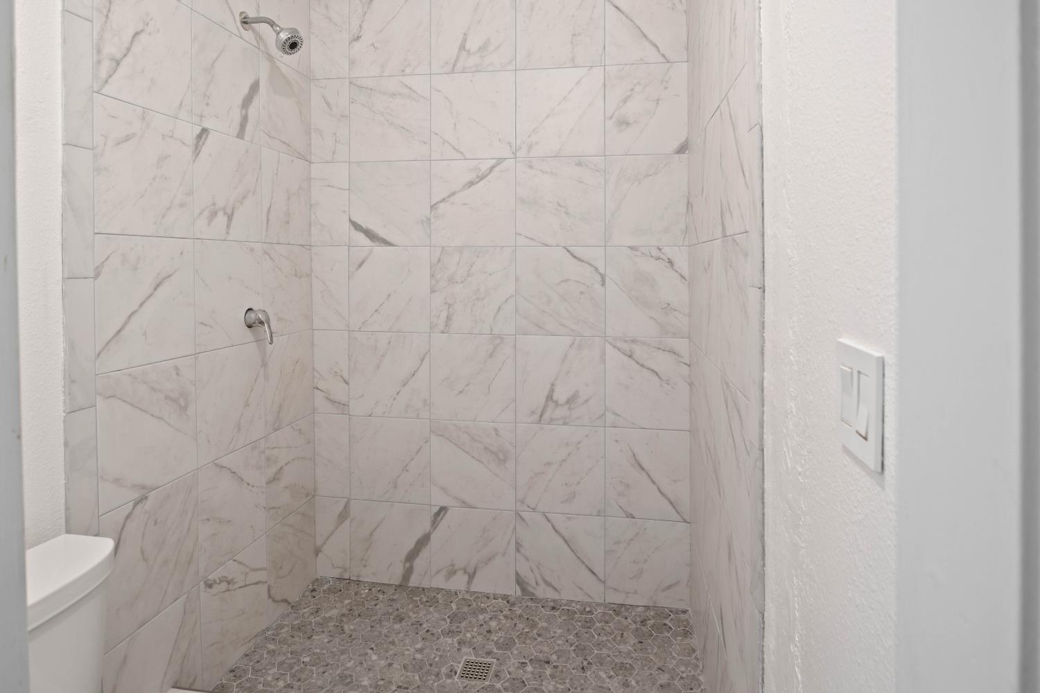 743 Range Ct, Manteca, CA 95336