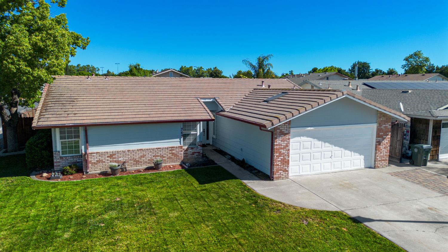 743 Range Ct, Manteca, CA 95336