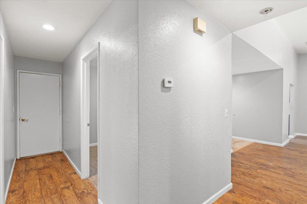 1216 Rolls Royce Ln, Modesto, CA 95351