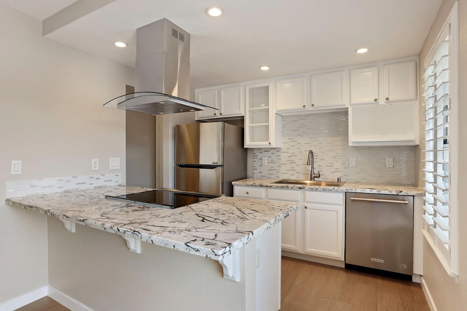 3905 Dale Rd #E, Modesto, CA 95356