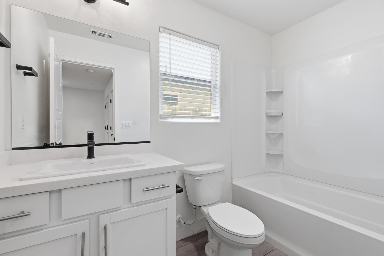 2132 Redding Way, Atwater, CA 95301