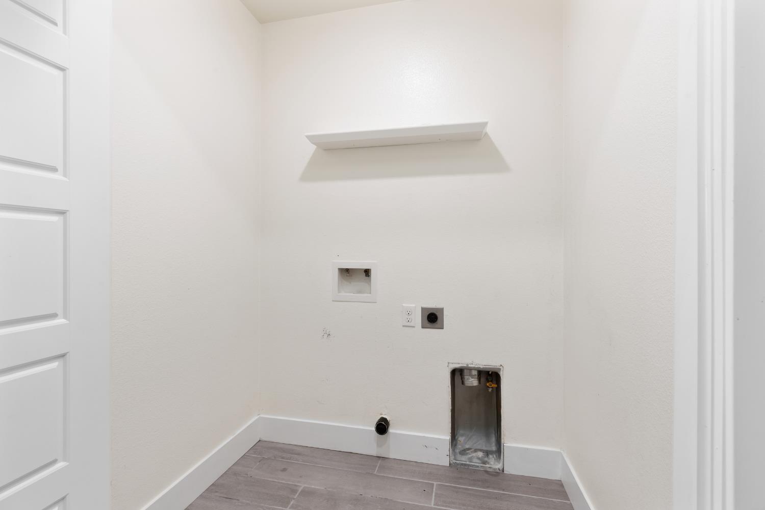 2132 Redding Way, Atwater, CA 95301