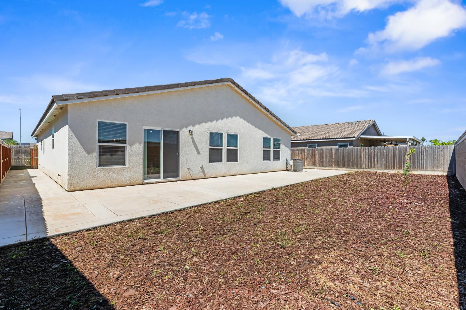 2132 Redding Way, Atwater, CA 95301