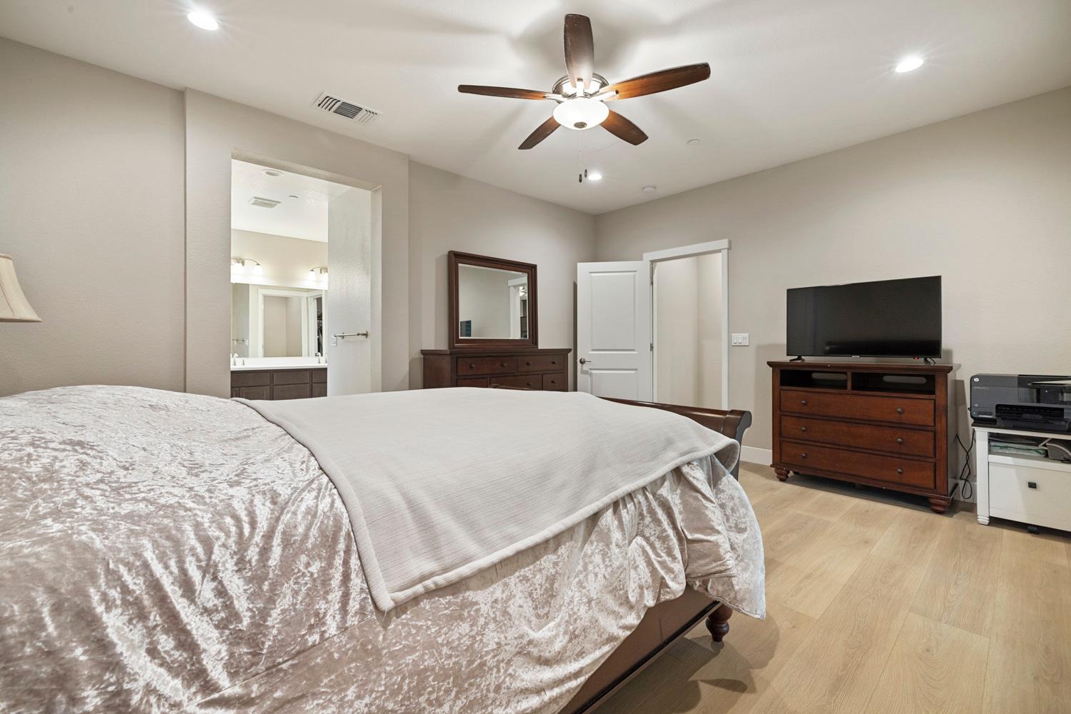 3700 Colorado Ave, Turlock, CA 95382