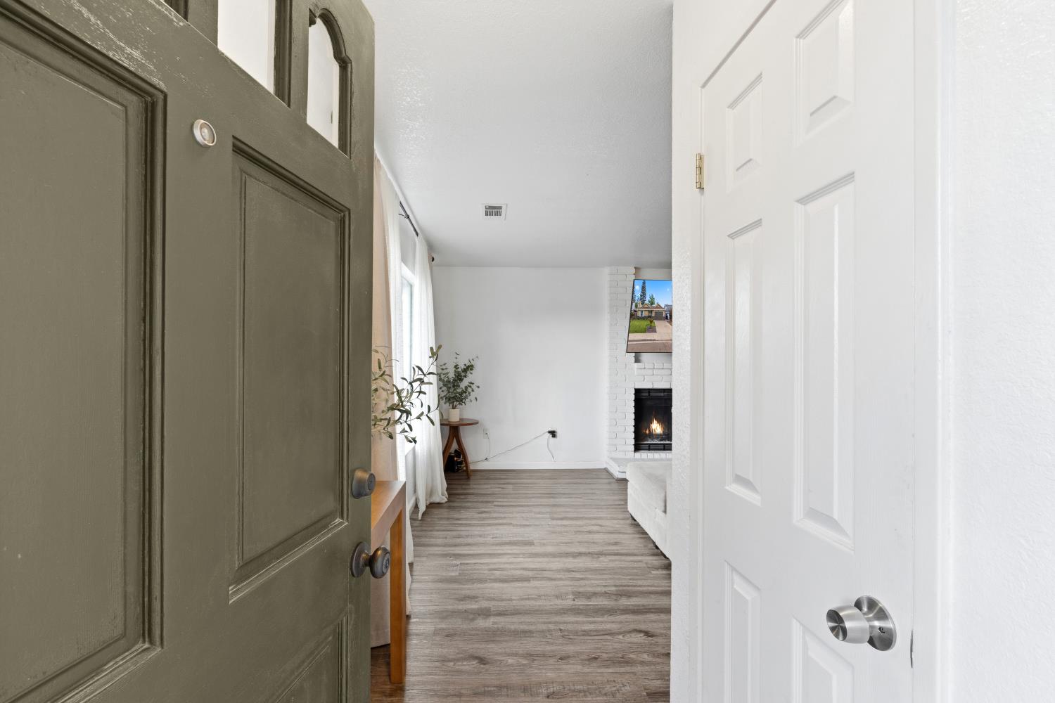 970 W Tuolumne Rd, Turlock, CA 95382