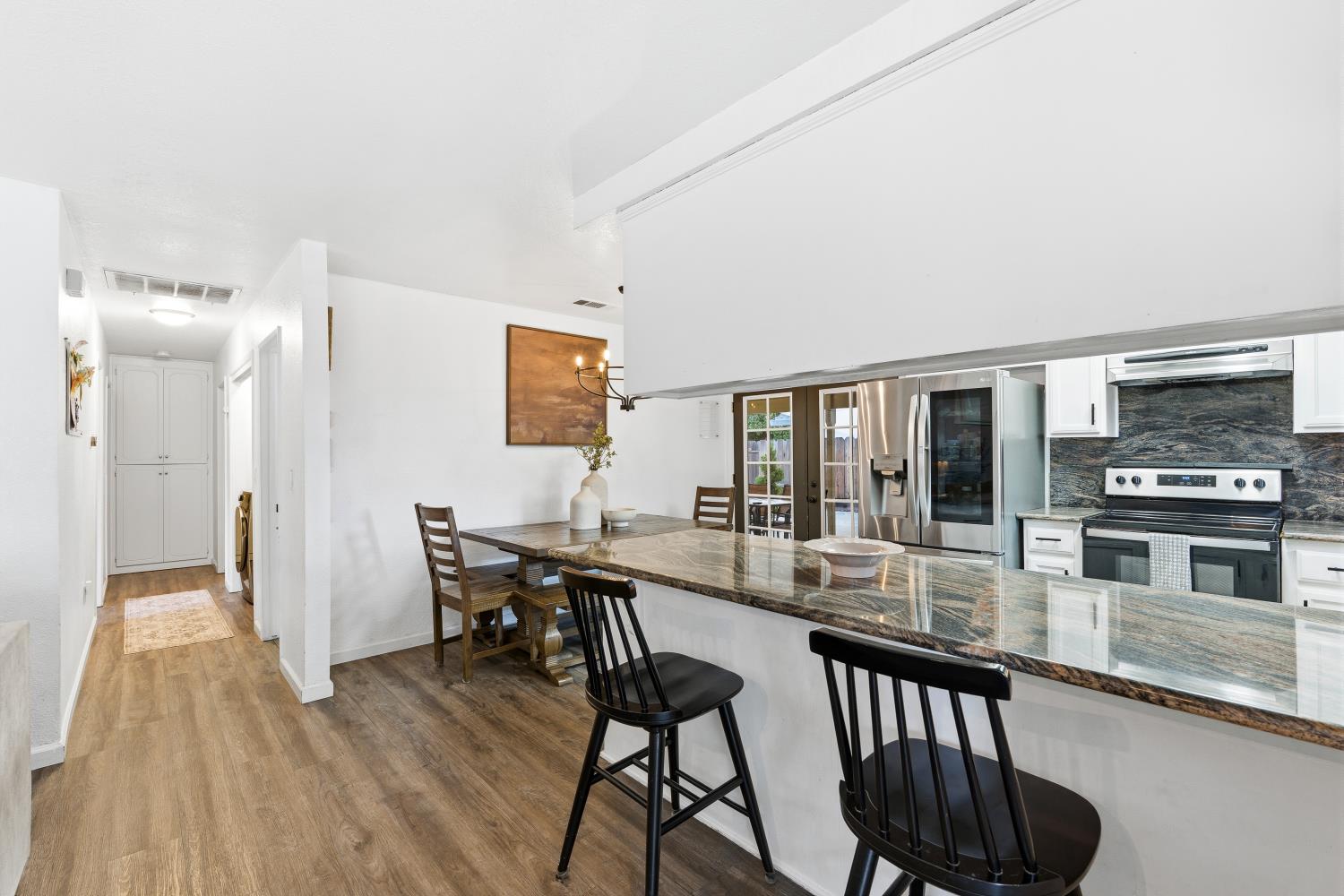 970 W Tuolumne Rd, Turlock, CA 95382