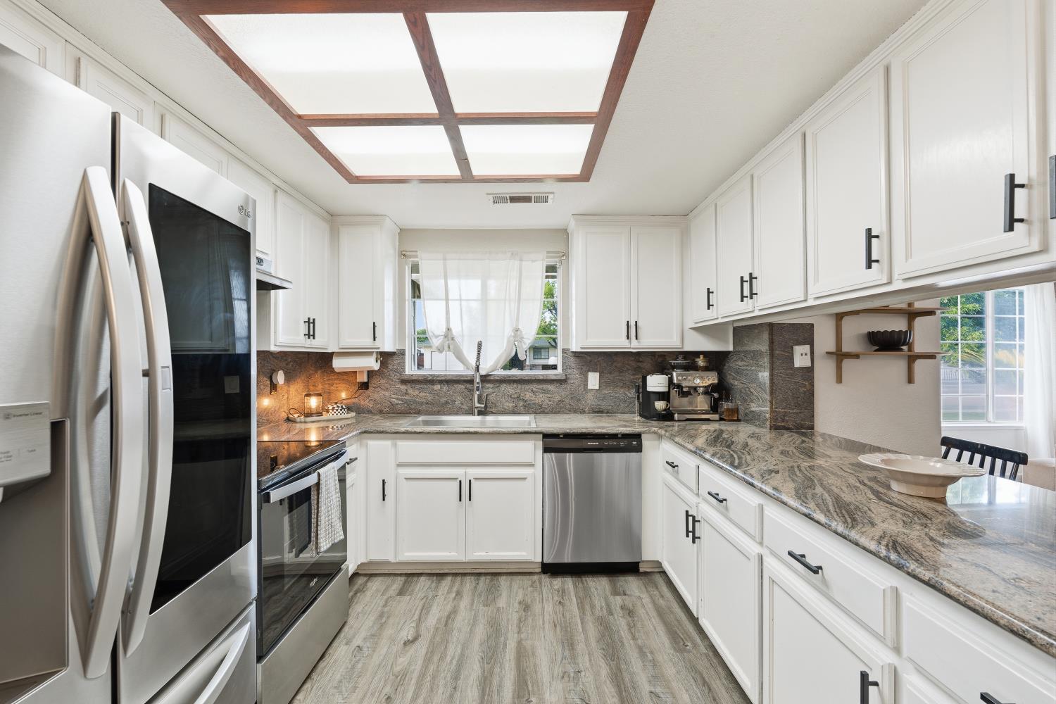 970 W Tuolumne Rd, Turlock, CA 95382